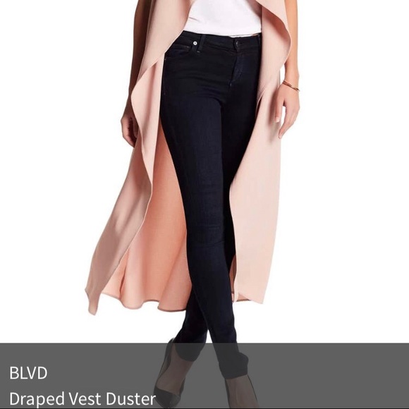 Duster 🌸 - Picture 2 of 2